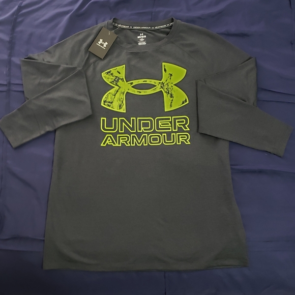 Under Armour Other - Under Armour Men's Dark Gray Shirt with Bright Green Logo